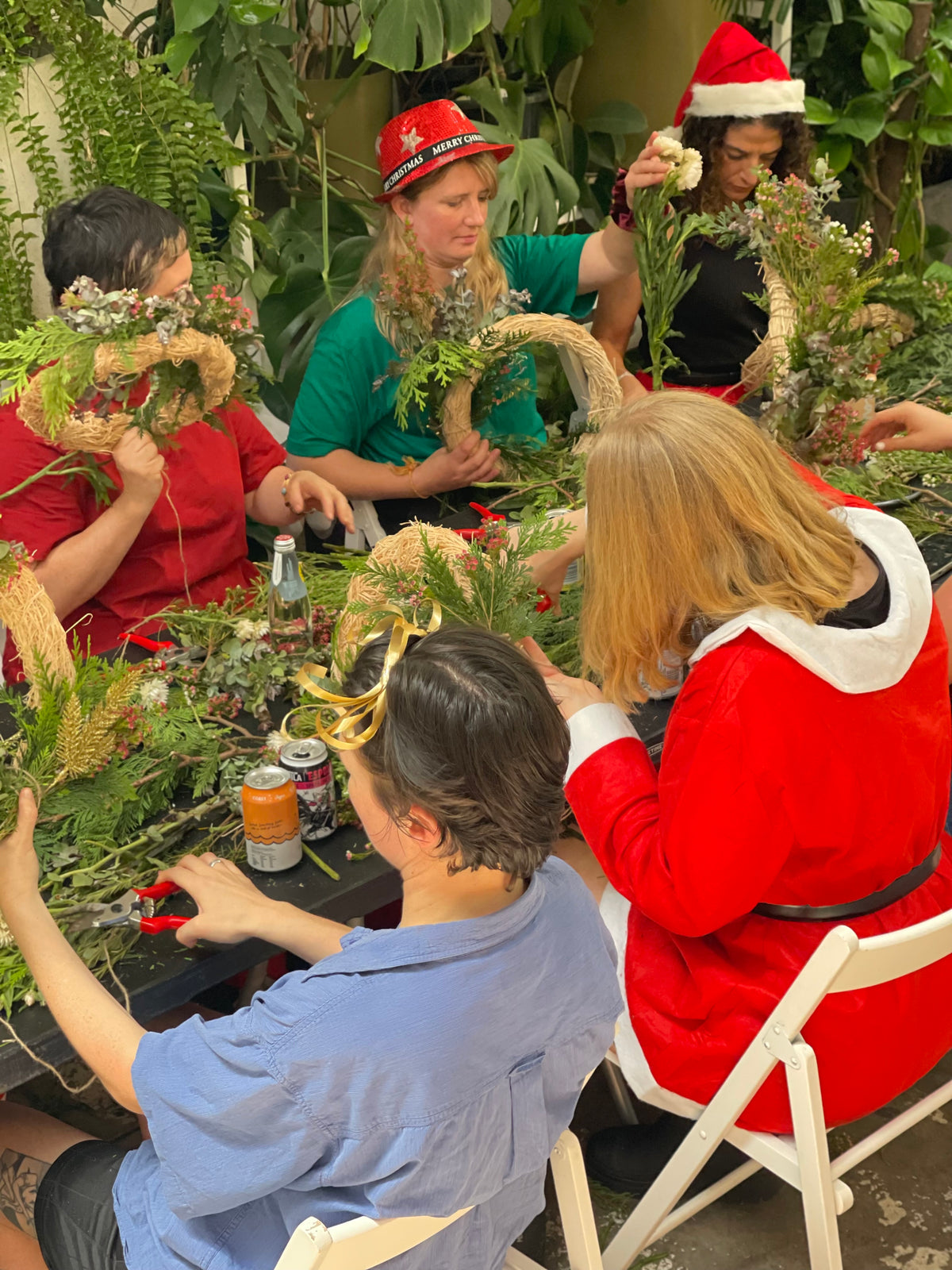 Wreath making - 6th DEC 10am-11:30am