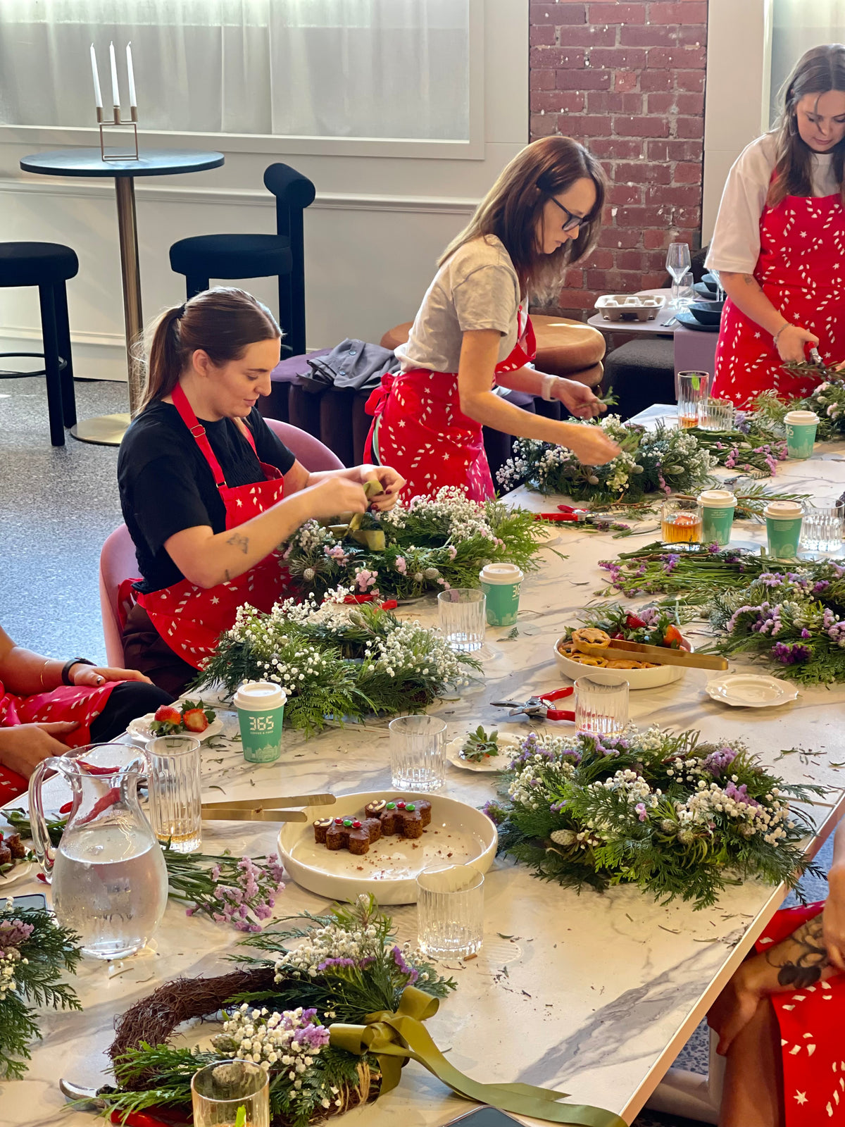 Wreath making - 18th DEC 6pm-7:30pm