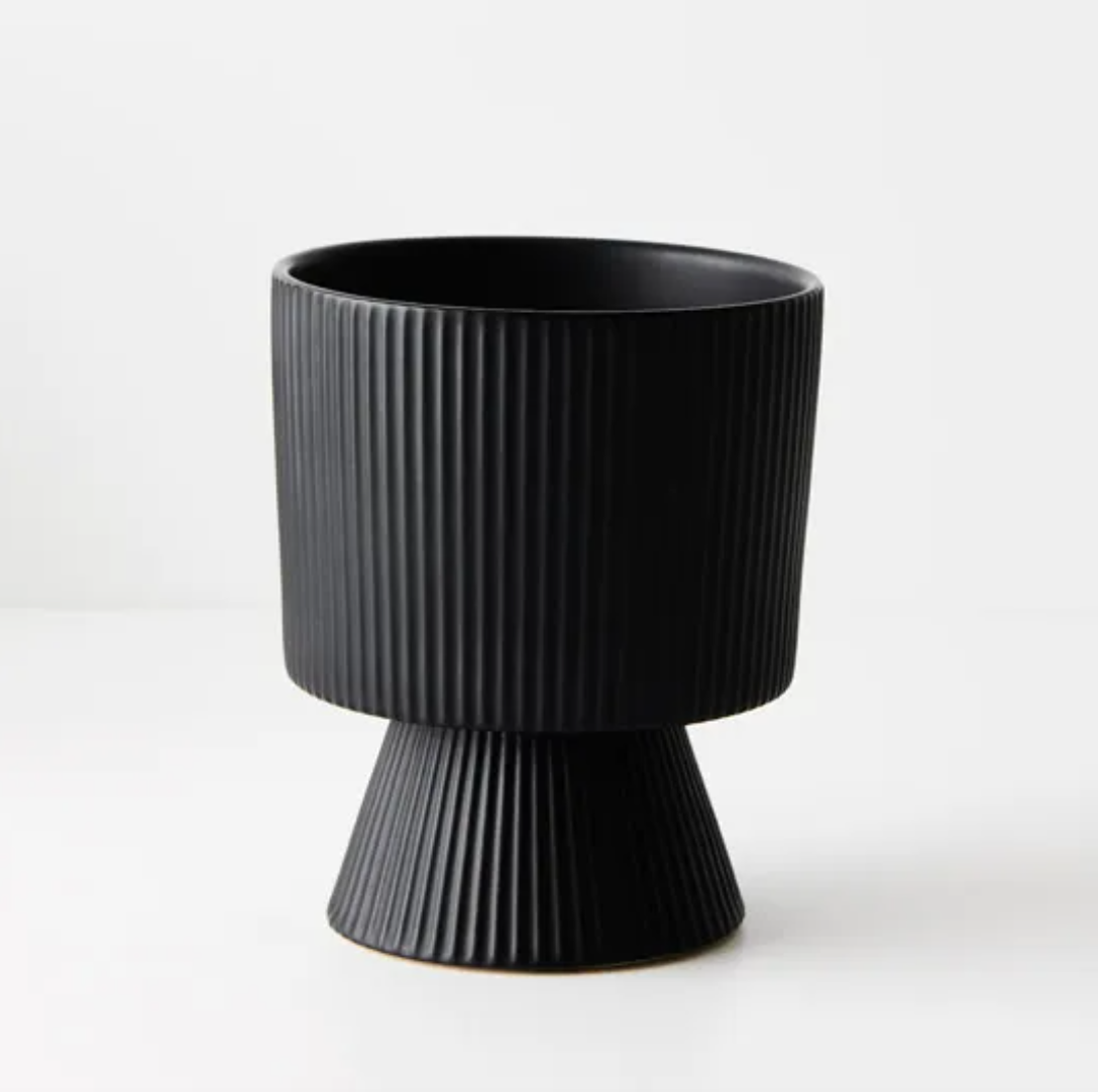 Floral Interiors "Lipa" Pot