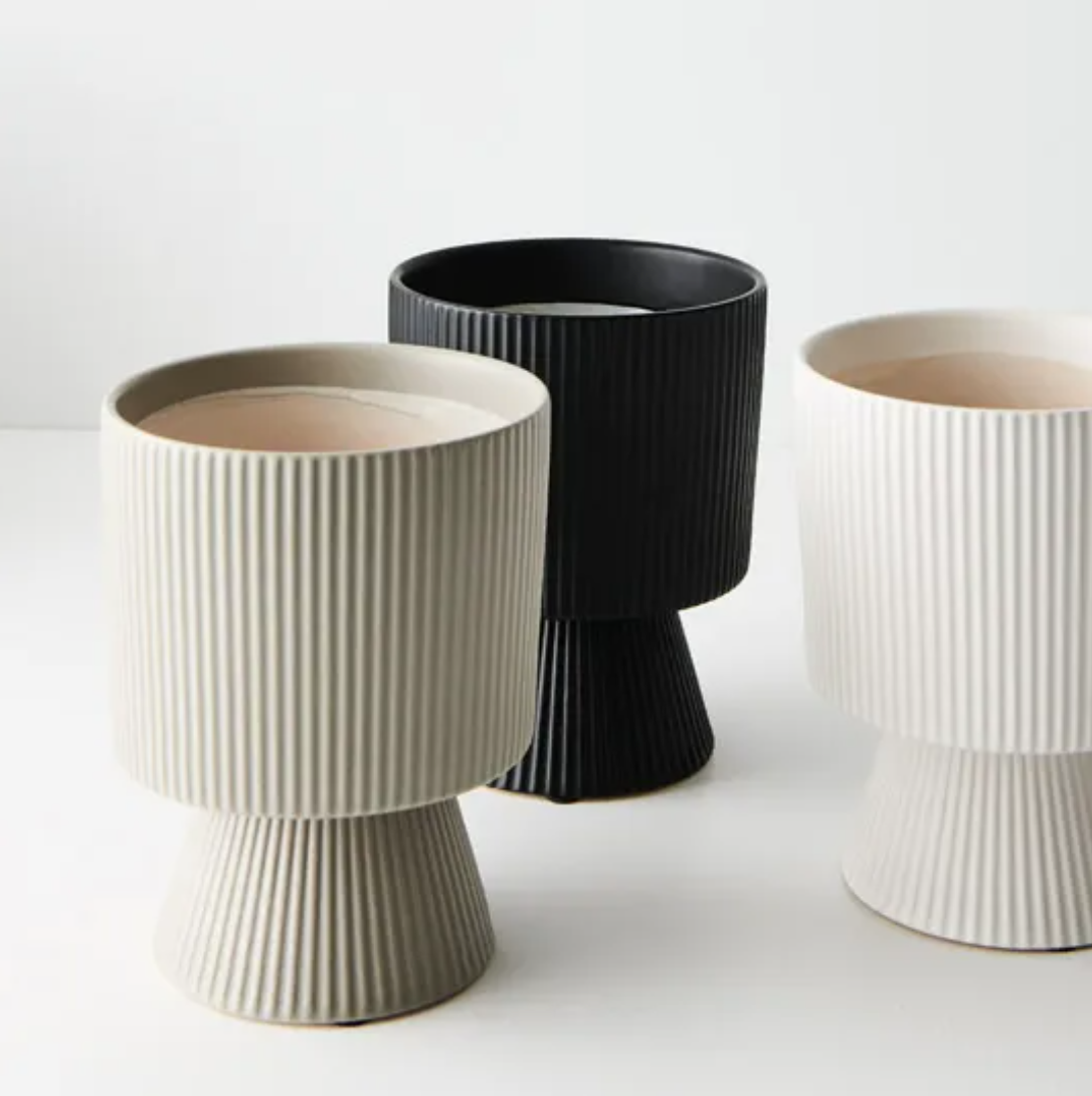 Floral Interiors "Lipa" Pot